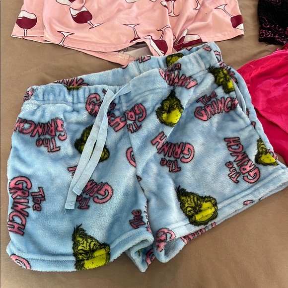 Pajama bundle - Picture 2 of 6